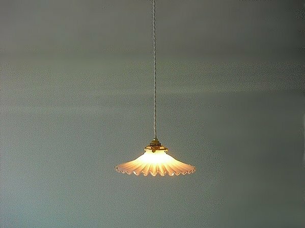 Milk Glass Pendant Light（A - french）ペンダントライト　ミルクガラス　セード　英国製ソケット　B22　灯具一式　カフェ　インテリア