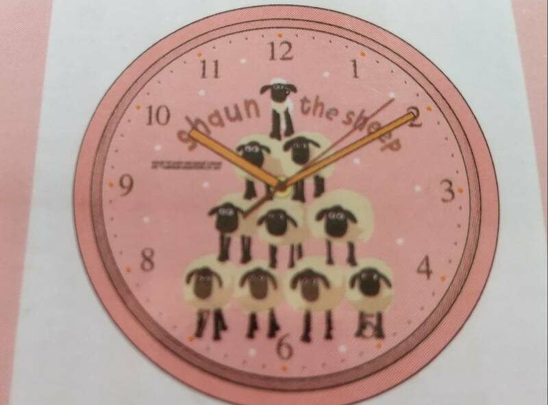 ★★ひつじのショーン　壁掛け時計　ウォールクロック　ピンク　新品★
