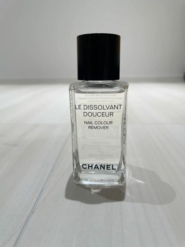 一度使用 CHANEL シャネル ル ディソルヴァン ドゥスール N エナメルリムーバー 50ml