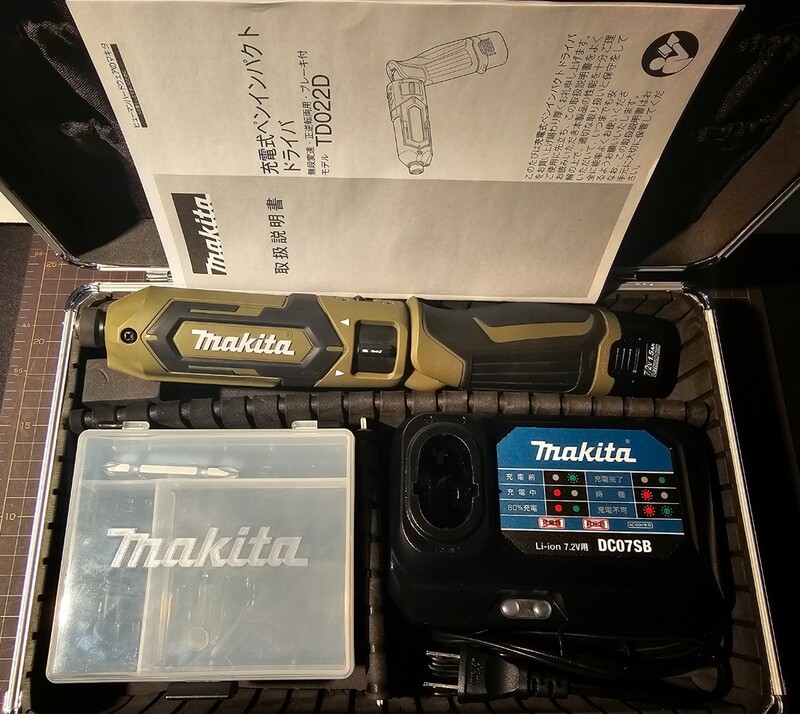 送込　Makita　TD022D　ペンインパクトドライバー　マキタ　電動　ドリル　カーキ　オリーブ