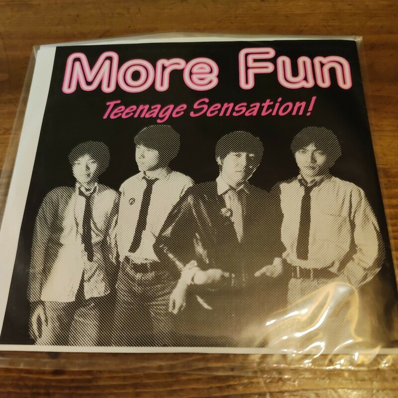 美品7inch　名盤！MORE FUN - Teenage Sensation! Power Pop PUNK EPレコード