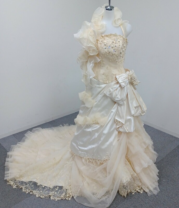  【送料無料】石) カラードレス ④ 11～15号　オフホワイト　レース　BCK ドレス 結婚式 パーティー 衣装 ウエディング (231114)