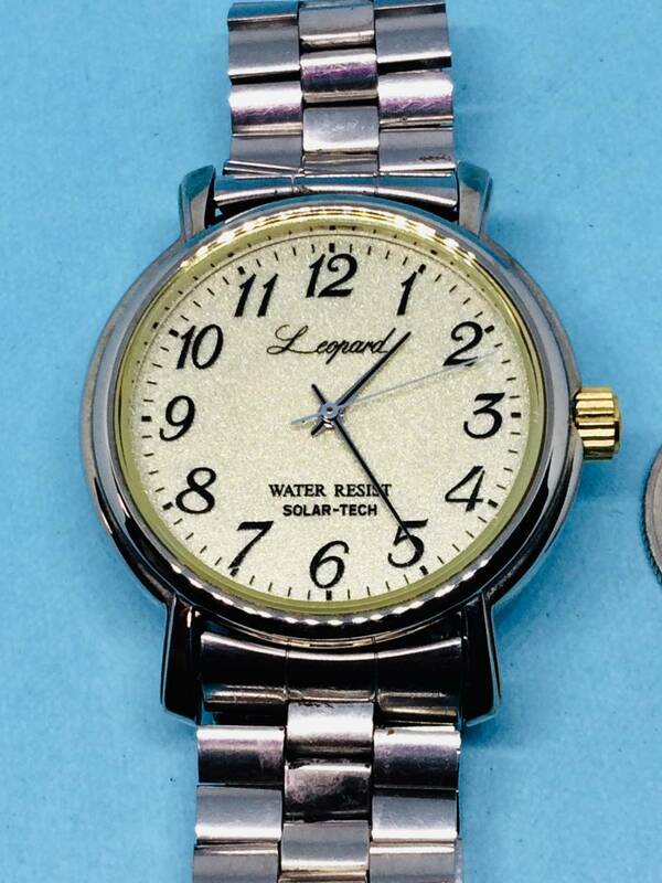 (A66)ソーラー時計(*'▽')シチズンソーラー・レオパード（クリーニング済）シルバーメンズ腕時計USED（送料全国一律185円)素敵な時計。