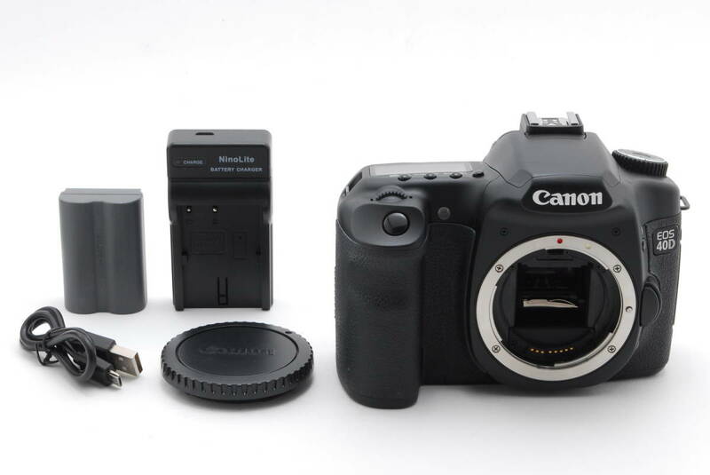【美品】【S数僅少たった221回】Canon EOS 40D ボディ 動作も写りもOKです。新品時のマット感あり概ねキレイです。バッテリー、充電器付き