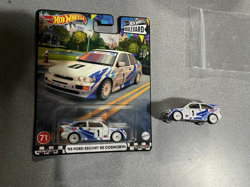 送料込2台セット 93 フォード エスコート RS コスワース FORD ESCORT ホットウィール Hot Wheels 一台はルースです！