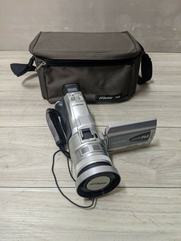 Victor ビクター　デジタルビデオカメラ　GR-DV3500　ジャンク