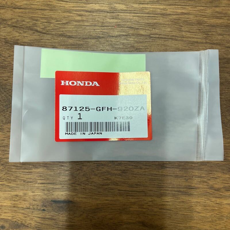 MB-361★クリックポスト(全国一律送料185円) HONDA ホンダ 純正部品 フロントカウルデカール 87125-GFH-920ZA DIO 新品 バイク部品 G-4/①