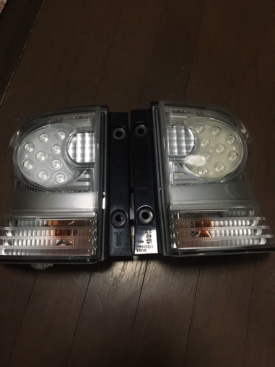 カプラーONで前期流用可 ダイハツ タントカスタム L375S 後期 純正 LEDテールランプ クリアテール クリア ウインカー球新品 TANTO CUSTOM