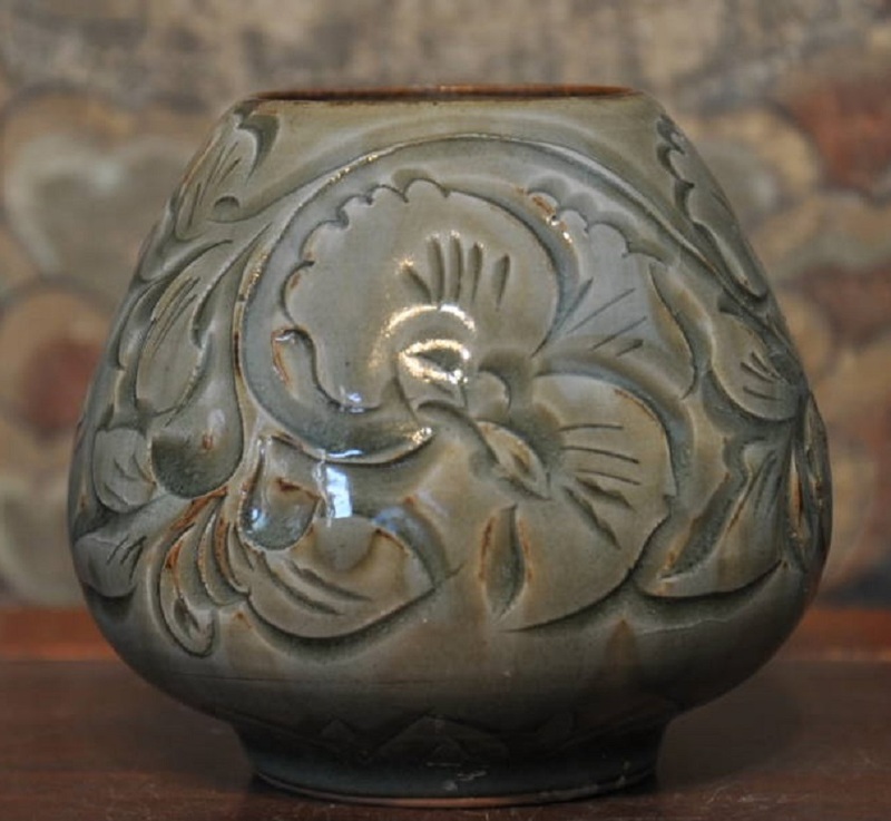 中国文物 古瓷 収集家の放出品 宋代耀州刻花罐