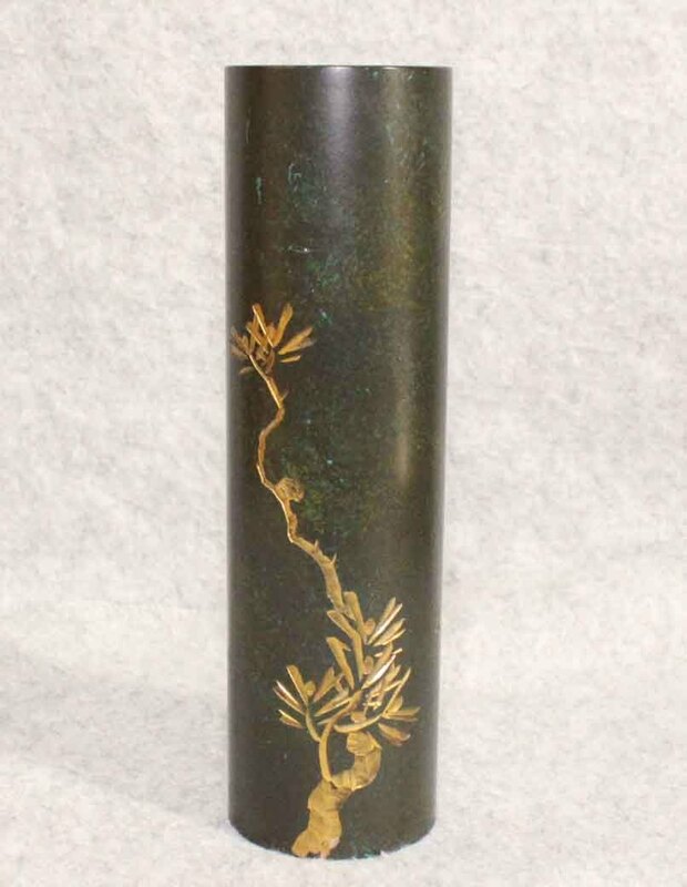 [銅花器e92]●●花瓶　筒型　草花文●鳳山　在銘　23cm VASE 贈　高陵タクシー