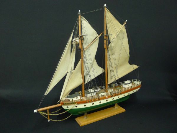 X060 スペイン製帆船模型 ヨット FALKEN 置物 重量約1234g/140