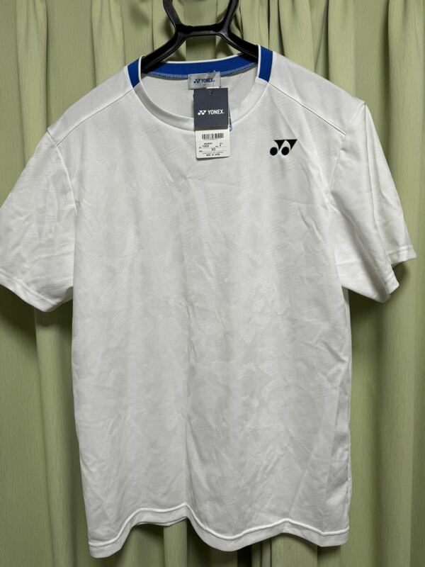 未使用　ヨネックス　10409 YONEX メンズ　ゲームシャツ フィットスタイル　XO ホワイト　ウェア　バドミントン