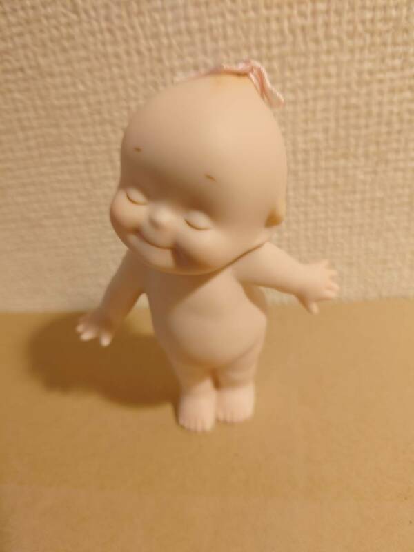 【アンティークコレクション】可愛い赤ちゃん　人形　陶器　かわいい　ベイビー　Baby