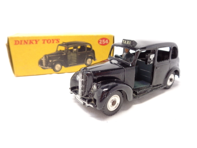 DINKY TOYS 254 AUSTIN TAXI ディンキー オースティン タクシー （箱付）送料別