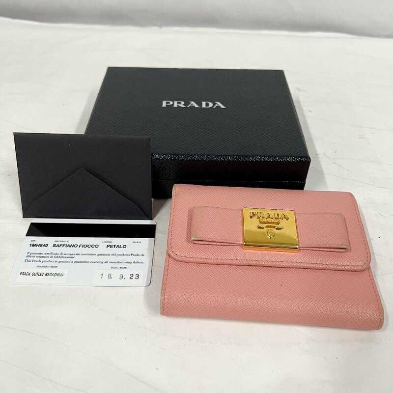 PRADA 1MH840 コンパクト財布＜財布＞プラダ ピンク系 サフィアーノ リボン ウォレット ブランド レディース