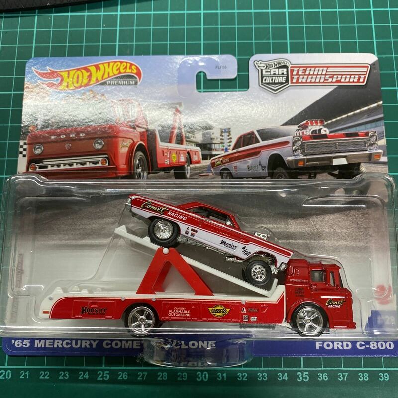 ホットウィール Hot Wheels '65 MERCURY COMET CYCLONE FORD C-800 TEAM TRANSPORT