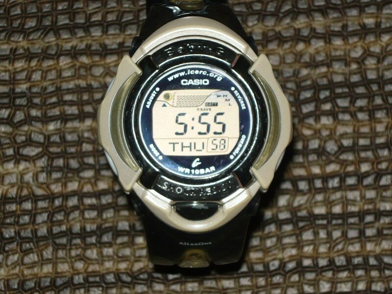 美品　稼働品　CASIO　カシオ　BABYーG　BGXー２４０K　デジタル　イルカクジラ　腕時計　ソーラー