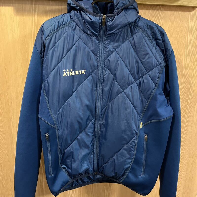 ◆美品◆ATHLETA トレーニングジャケット　サイズM