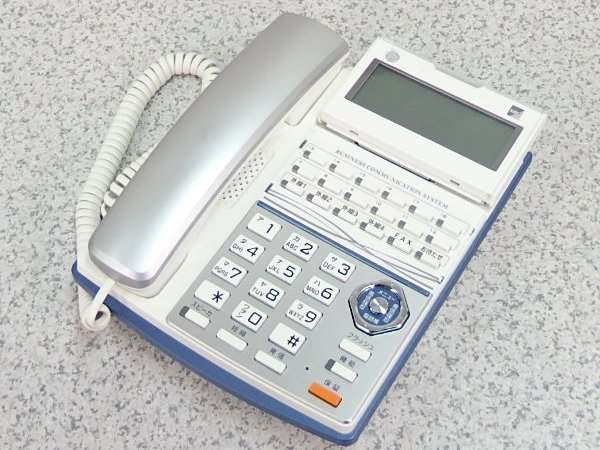■β【7台入荷】Saxaビジネスフォン 多機能電話機 18ボタン TD710(W) 通電/過去データ消去済 動作OK 同梱発送可能 【0912-07】