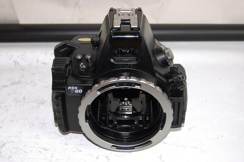 SEA&SEA　RDX-D60　水中 カメラハウジング　スキューバ撮影機材　Nikon ニコン　D60 / D40 / D40X 用　ハウジング