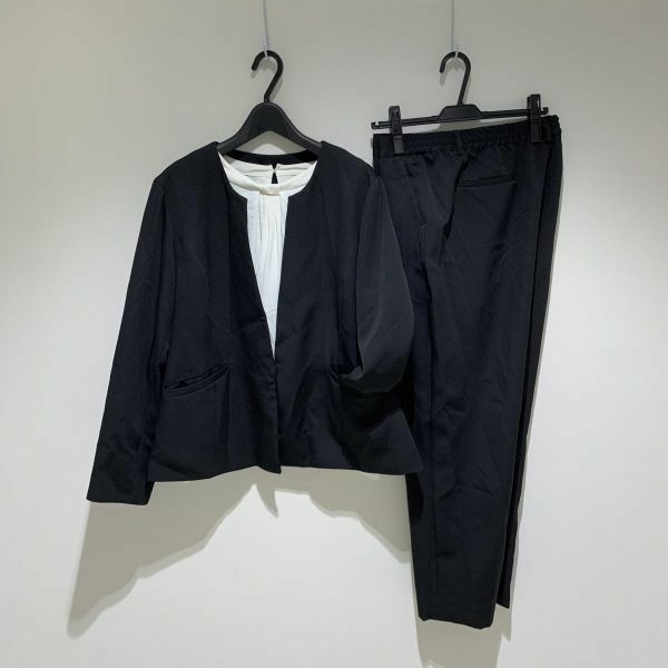 レディーススーツ ジャケット ブラウス パンツ 5L 黒 オフホワイト 大きいサイズ[PARA-186]