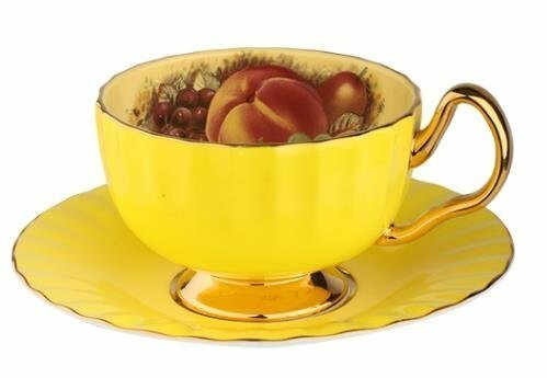 Aynsley エインズレイ　イギリス　ティーカップ　カップ＆ソーサー　洋食器　茶器　果物柄　お祝い　プレゼント　イエロー