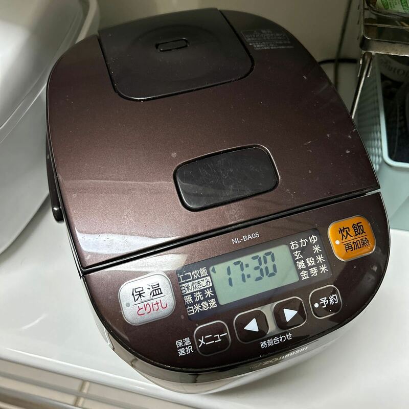 ジャー ZOJIRUSHI 象印　炊飯器　ご飯　調理器具　家電　お米　象 釜　厚釜　NL 圧力　鍋