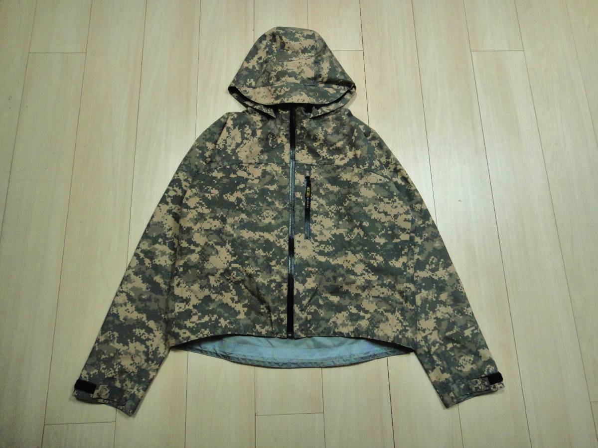 ★カナダ製　インテグラルデザイン　INTEGRAL DESIGNS　シェルジャケット　★デジタルカモ柄　★ビームス企画