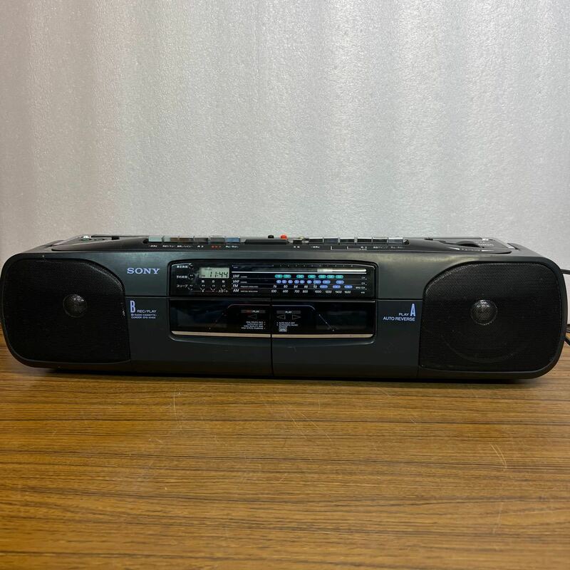 レトロ　Wラジカセ　SONY　CFS-W404　ジャンク