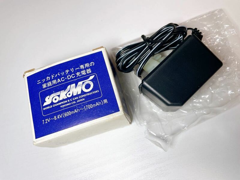 396 YOKOMO ヨコモ ニッカドバッテリー 専用 家庭用AC-DC充電器 7.2V〜8.4V 600mAh-1700mAh 未チェックジャンク