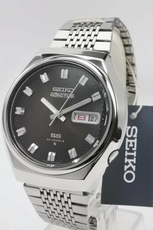アクタスの中珍しいモデル☆1974年 SEIKO 5 ACTUS 6106-8680 　23石　自動巻紳士腕時計　国産名機高級品