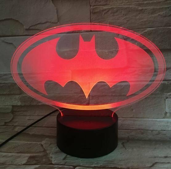 新品! バットマン DCコミックス 置物 3Dイリュージョン LED リモコン付き USB イリュージョンナイ