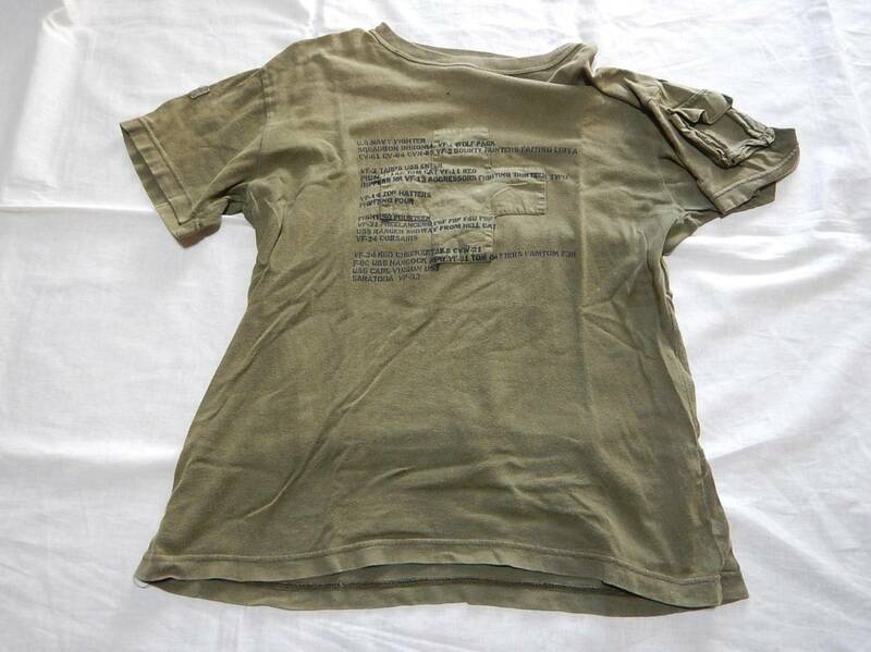 即決 アメリカ軍　払い下げ　半袖Ｔシャツ Mサイズ　タバコポケット付き