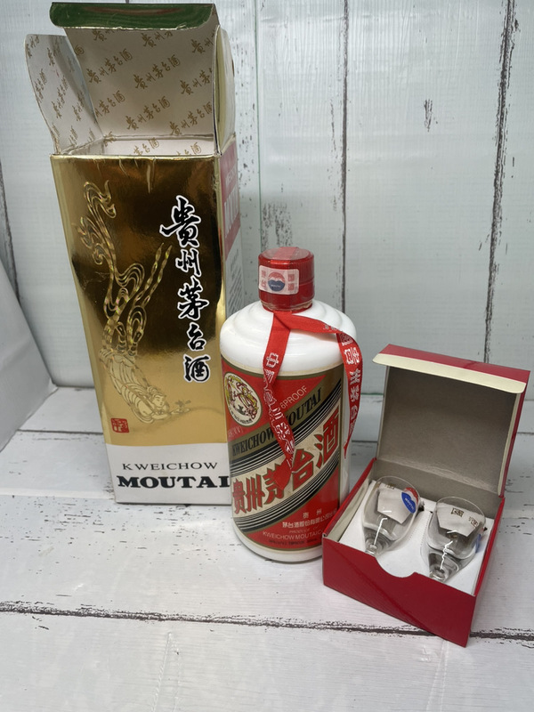 ☆GOL☆貴州茅台 マオタイ酒 MOUTAI ５００ml ３８％ 箱壊れ 天女 グラス付き 