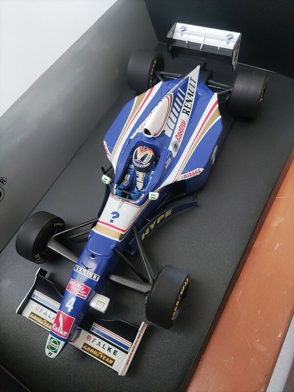 ☆PMA 1/18 ウィリアムズ ルノー Fw19 Н.Н.フレンツェン ＃4 フランスGP 1997年 ヘルメットカスタム品！ ☆