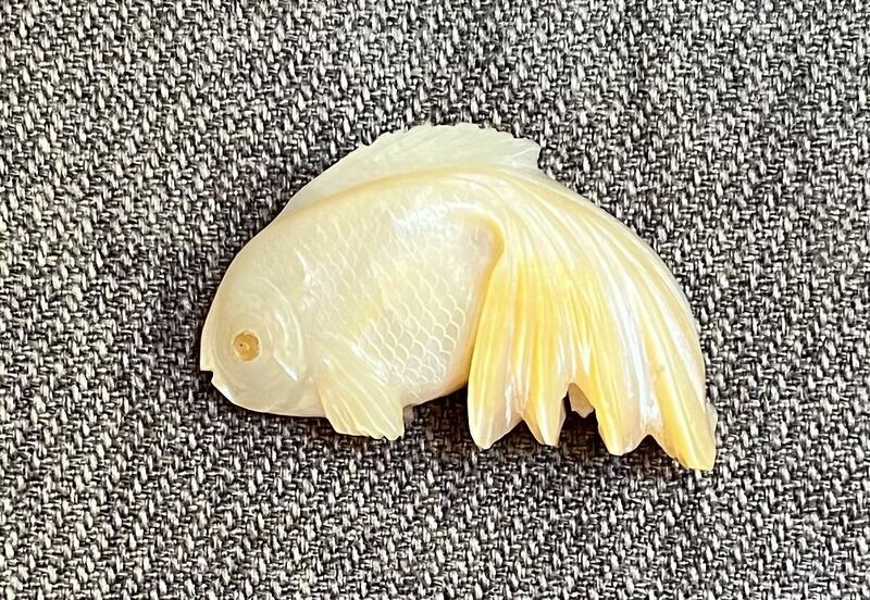 帯留　金魚