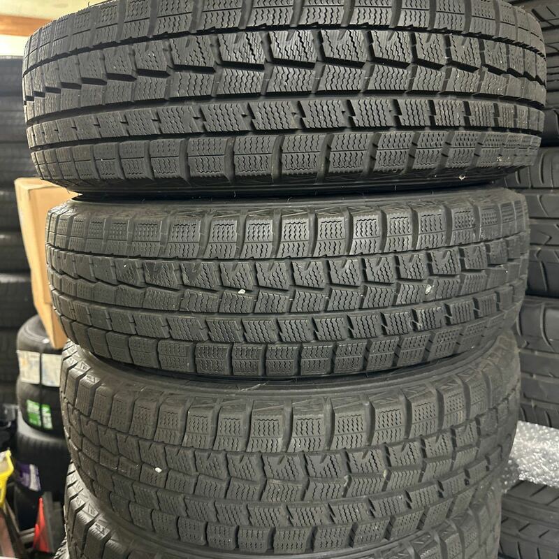 鉄ホイール バリ山 DUNLOP ウインターマックス　スタッドレス　タイヤ165/70/14アクア　4穴