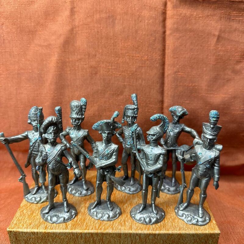 錫製　ナポレオン 兵隊 戦士 像8本　アンティーク