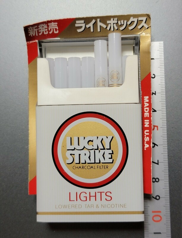 タバコ　タバコサンプル　見本　模型　ラッキーストライク　ライト　LUCKY STRIKE LIGHT