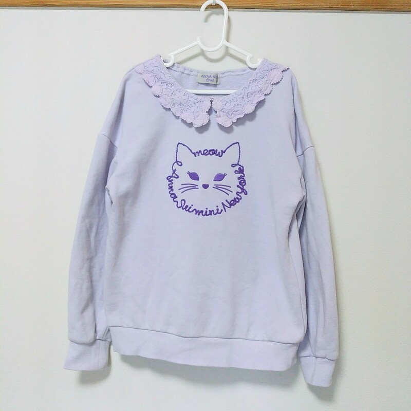 【美品】ANNA SUI mini(アナスイ ミニ)猫 刺繍 襟付き トレーナー 140