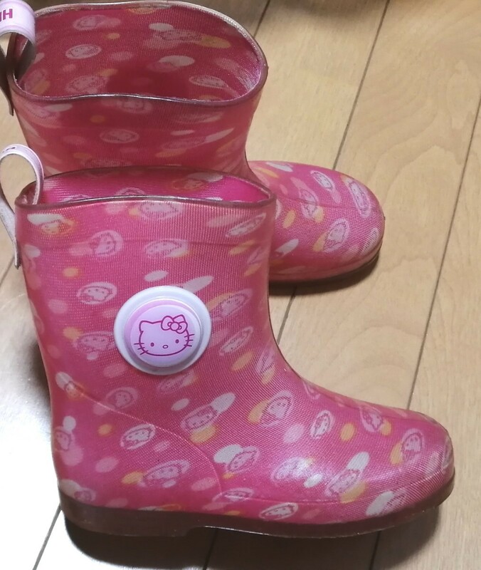 サンリオ　ハローキティ　長靴　レインブーツ　１８ｃｍ　ピンク　女の子　子供　キッズ　かわいい♪