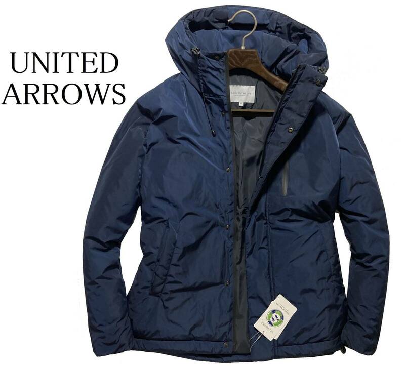 56701 新品▼ユナイテッドアローズ　撥水生地　止水ジップライン　中綿フードブルゾン　UNITED ARROWS　ネイビー(M)