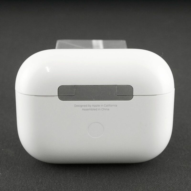 Apple AirPods Pro 充電ケースのみ USED美品 第一世代 ワイヤレス充電 イヤホン Qi Bluetooth MWP22J/A A2190 正規品 純正品 完動品 V9656