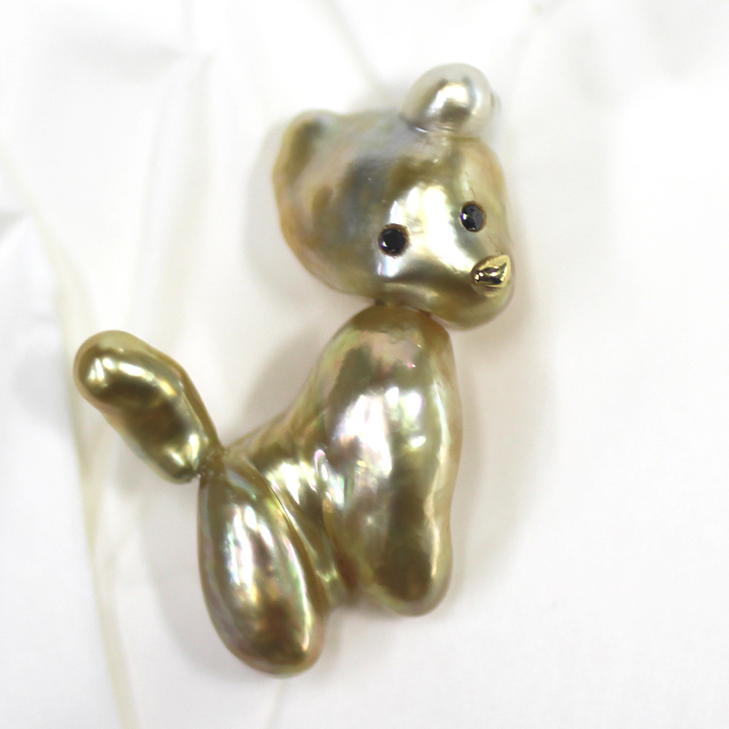 【ケシパール】K18　ケシパール　犬 モチーフ　K18　ブラックダイヤモンド 0.02ct　ピンブローチ