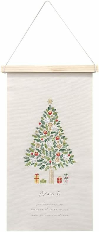 クリスマス刺繍タペストリー　ツリー 新品　クリスマスタペストリー