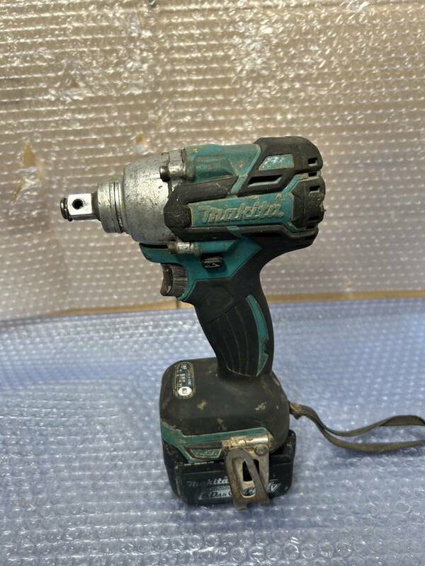 ① makita マキタ　充電式インパクトレンチ　TW284D