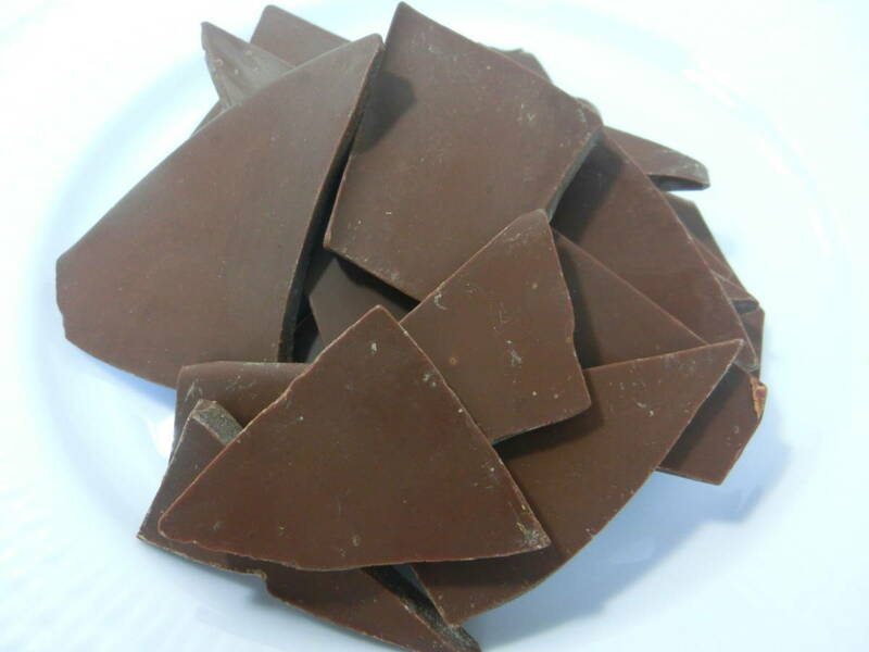 最高級 クーベルチュール チョコレート 1P300ｇ入りです 割れチョコ