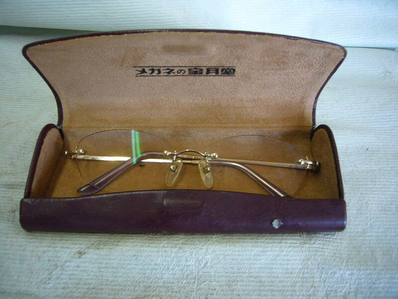 ●眼鏡＜CITIZEN K14WG（ホワイトゴールド）フレーム＞日本製　ケース付　中古品　