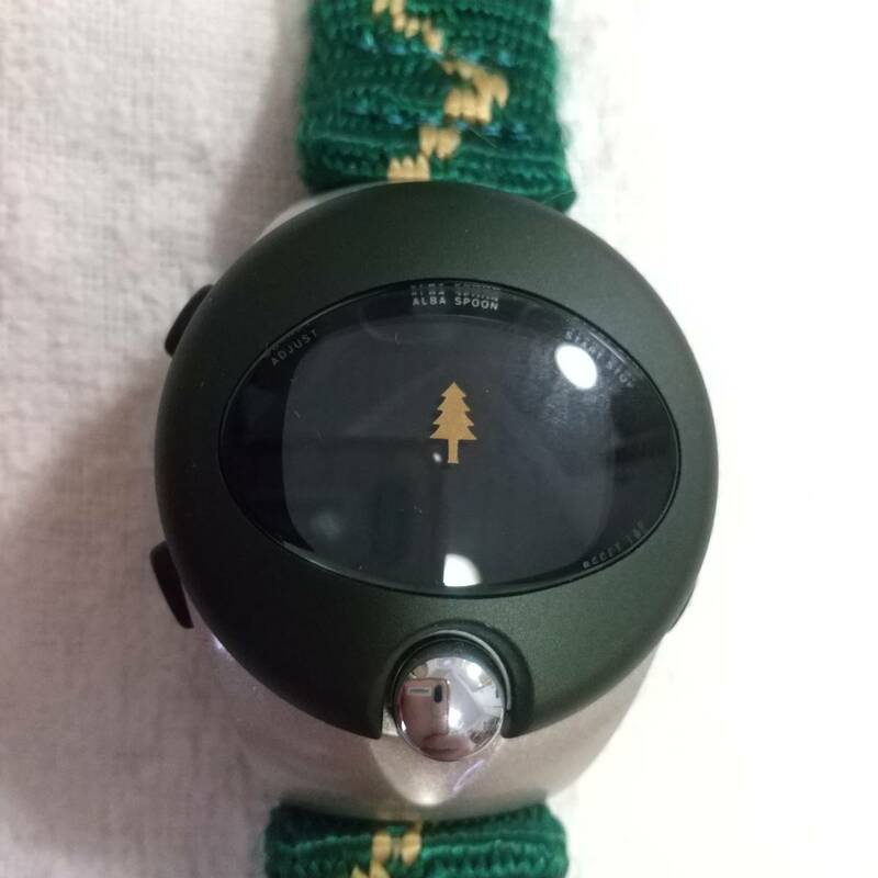 ALBA スプーン グリーンガム デジタル 腕時計