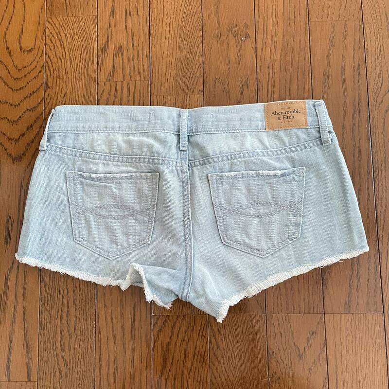 ★92 美品USED Abercrombie＆Fitch デニム 短パン 25インチ USA直営店購入★アバクロサイズ０ジーンズショートパンツXSW25丈短ギャルY2K